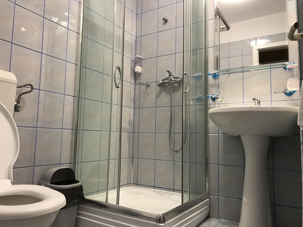 Hotel Cardinal Satu Mare Luaran gambar