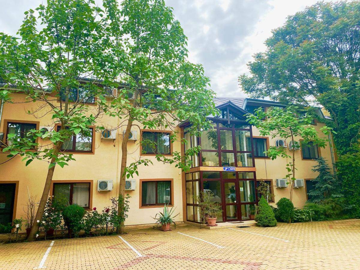 Hotel Cardinal Satu Mare Luaran gambar